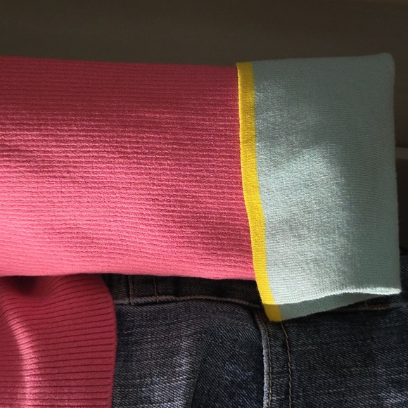 Alice + Olivia Pink and Red Ribbed Top - Picture 5 of 8